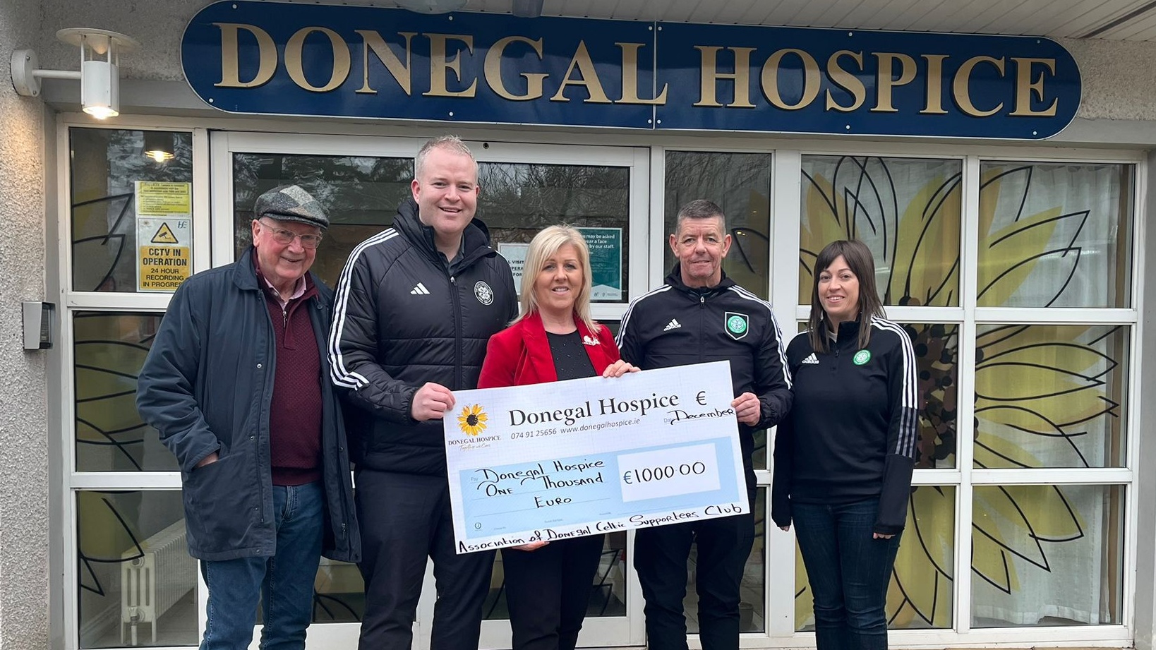 Celtic Supporters’ Clubs make two Christmas donations in Donegal