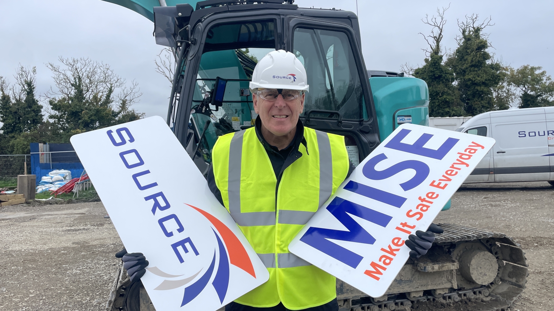 Packie Bonner launching the Source Civil Safety Initiative