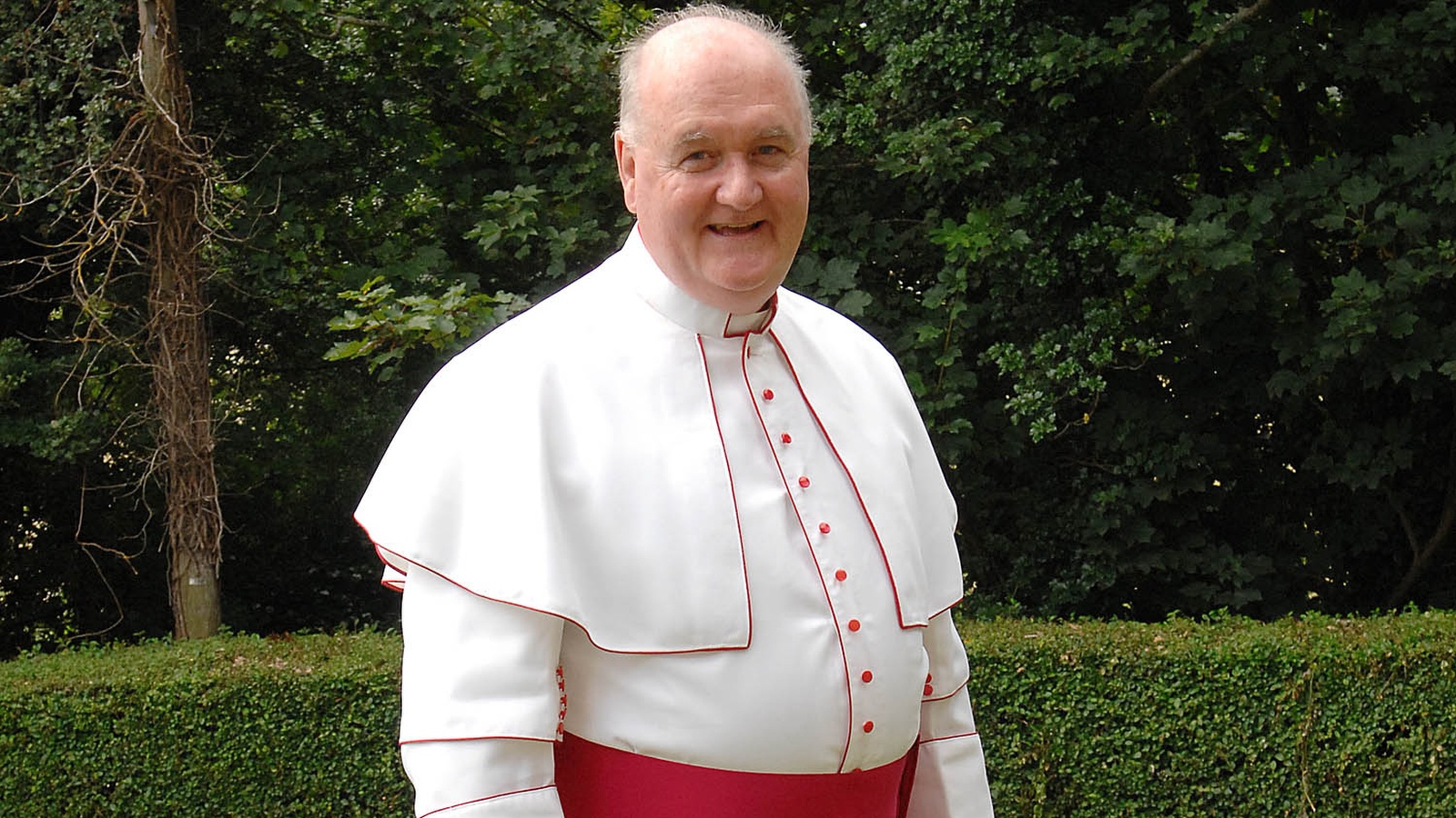 Monsignor Pat Lynch, who recently celebrated his Golden Jubilee, founded the Céilí Community, in Kilbeggan, County Westmeath, and served as a chaplain to Pope John Paul II