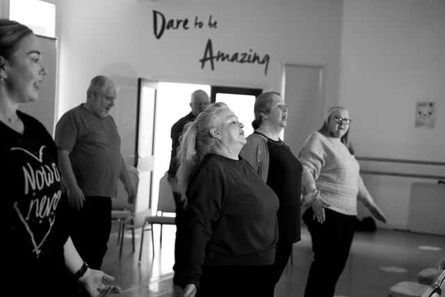 Stroke and brain injury survivors in new music and dance performance