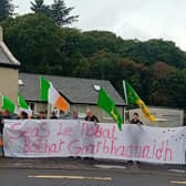 Supporters of the Garvaghy Road residents in Croithlí this morning