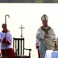 Rock of Ages as new Bishop celebrates Mass on Buncrana’s shores