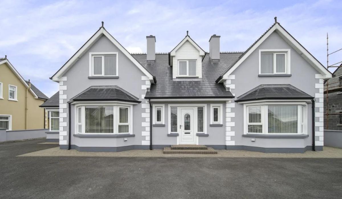 Impressive 6bedroom property comes is for sale in Bundoran Page 1 of