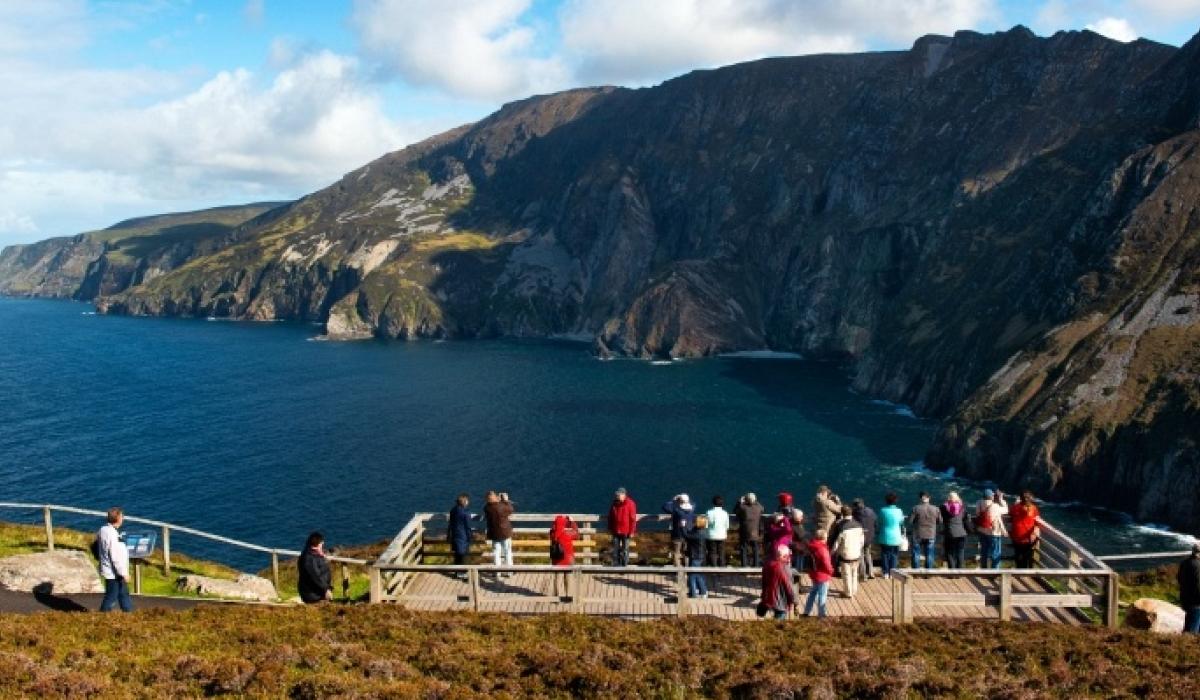 Tour guide fined in court after NTA finds unlicensed tour transport at Sliabh Liag