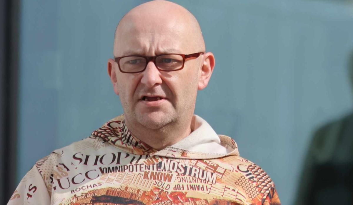 Man who stole over €1 700 from St Eunan #39 s Cathedral during funeral