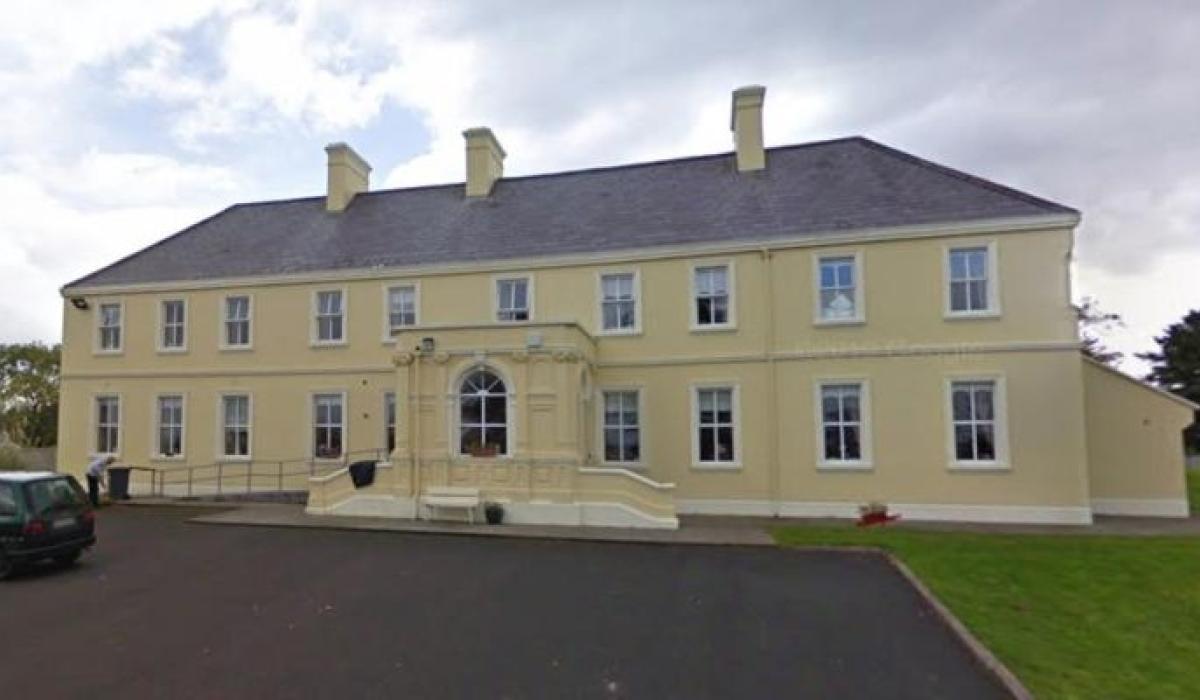 Renewed calls have been made for the long-awaited approval of capital funding to redevelop Radharc na Sléibhte in Carndonagh into a modern, recovery-focused mental health crisis intervention facility.
