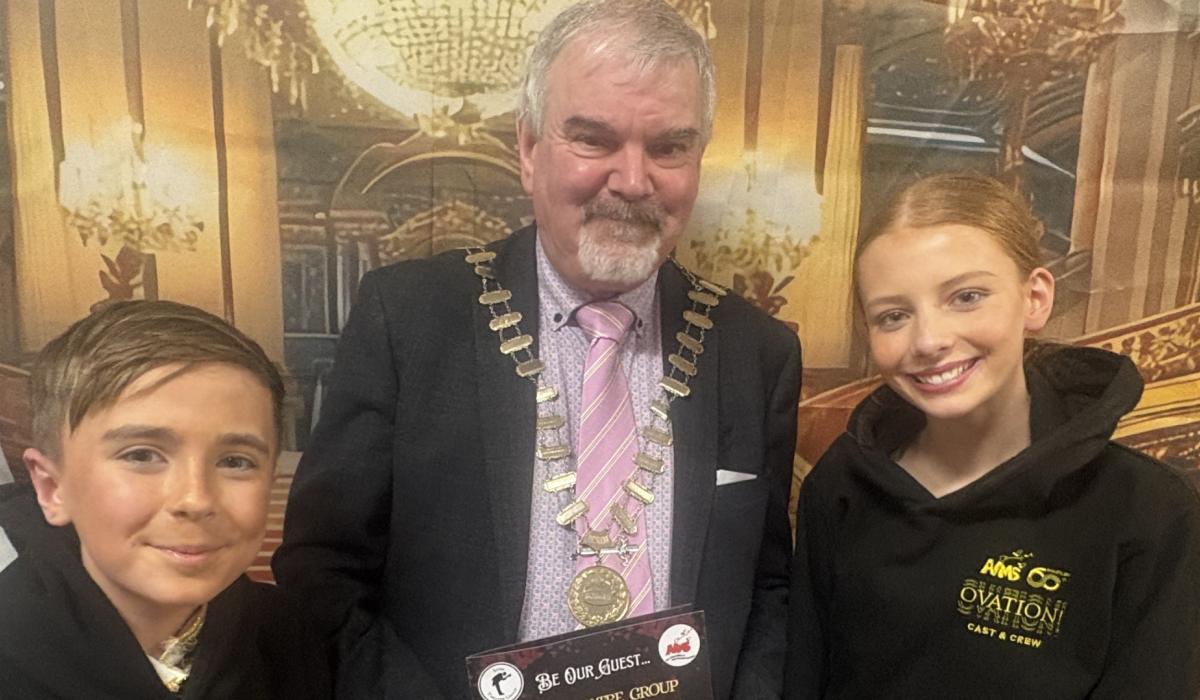 AIMS President praises remarkable work of Inish Theatre Group during Buncrana visit