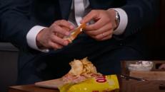 WATCH: Northern Irish actor makes unusual crisp sandwich on US talk show