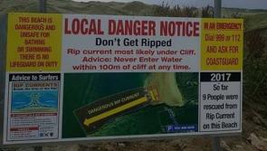 Community erects sign warning of dangerous rip current at Donegal beach