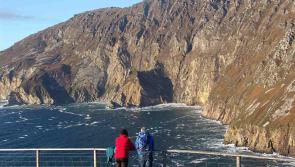  Proposals to be introduced  to control  parking of vehicles  at Sliabh Liag