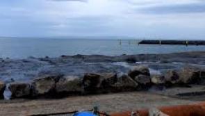 Mystery deepens over dumped Harbour debris