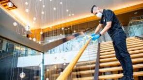 5,500 jobs at risk in Donegal claims hotels chief



