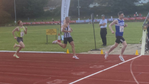 Mark English kicks well to win in Watford