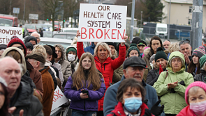 'Staff are exhausted, they are ready to collapse', hospital protest hears