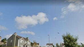 Car window smashed overnight in Letterkenny