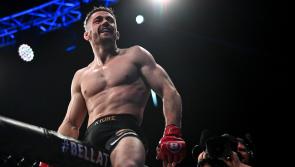 Darragh Kelly ground-and-pound stops Dorval Jordan