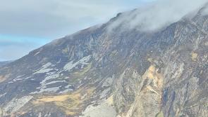 Person gets lost in fog at top of Slieve League 