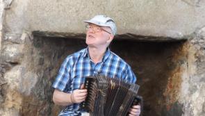 Top musician PJ Hernon to launch new CD in Glen Tavern this weekend