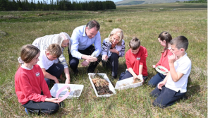 Deepening local connections to peatland habitats through primary schools
