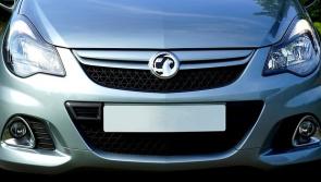 Car logo theft in Buncrana
