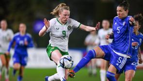 Amber Barrett plays her part as Ireland WNT earn a share of the spoils with Italy
