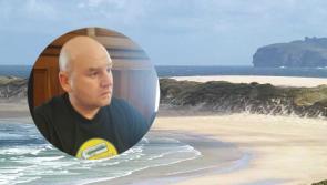 Councillor Mac Giolla Easbuig walks out of  Coiste na nOileáin Islands Committee