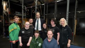 An Taoiseach Simon Harris visits No Barriers Foundation in Letterkenny 