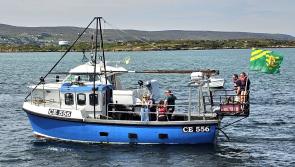 In pictures: Sun shines at Float for Hope Boat Run in Burtonport