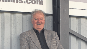 FAI remembers Dessie Kelly with tribute at Ireland-Greece game