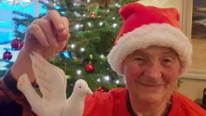 Rossnowlagh’s charity fundraiser hangs peace dove for people devastated by war

