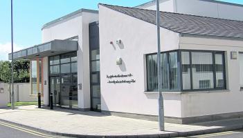 Tour operator in court over taxi regulations breach in Donegal