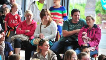 FLASHBACK FRIDAY: Bundoran’s ‘Carnival Du Mer’ a big success (20