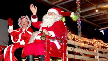 In Pictures: €5,000+ raised for RNLI in touching Santa event in Mountcharles