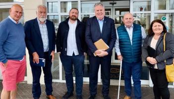 100% Redress Party delegation takes Housing MEP on tour of defective homes