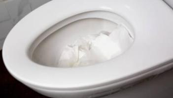 State of Donegal Town’s public toilets slammed at Municipal District meeting
