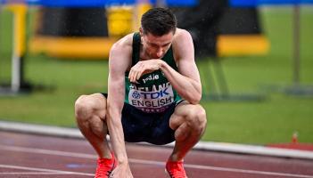 English goes down fighting at World Athletics Championships as McPhillips