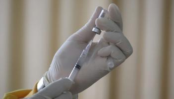 HSE urges public to take vaccine as flu cases surging across Ireland