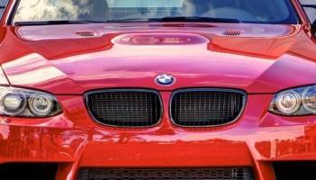 Garda appeal for information on red BMW involved in Buncrana Shorefront collision