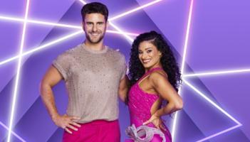 Eric Roberts cha-cha-chas through to another week on Dancing with the Stars