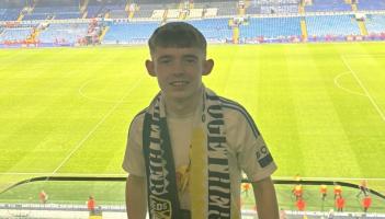 Donegal teen cancer survivor calls on community to go all in this Daffodil Day