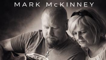 Quigley&rsquo;s Point musician Mark McKinney plans to release a new album of songs