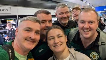 T&iacute;r Conaill Harps, Glasgow meet boxing icon Katie Taylor on way to Philadelphia