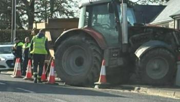 Traffic delays after tractor collides with wall in Stranorlar