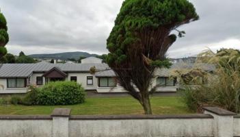 Families left waiting as Buncrana Community Hospital delays continue