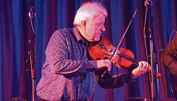Legendary Buncrana musician hosts fiddle workshop as part of weekend music festival