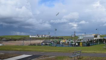 Woman must pay more than &euro;500 for parking without tax or parking ticket in Donegal