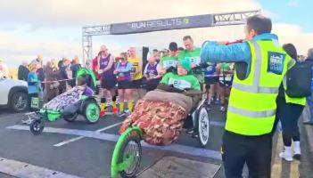 Watch: And they're off! Bundoran 10 race gets underway along stunning route