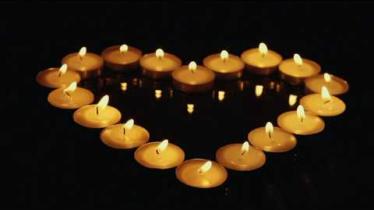 WATCH: Irish people asked to shine a light as a show of Covid-19 solidarity 