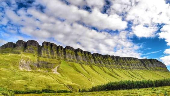 A bit of this and that, but mainly dry for today in Donegal!