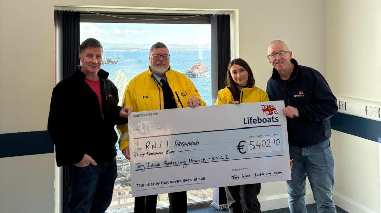 Arranmore RNLI thank friends from Tory for donation of over &euro;5,000